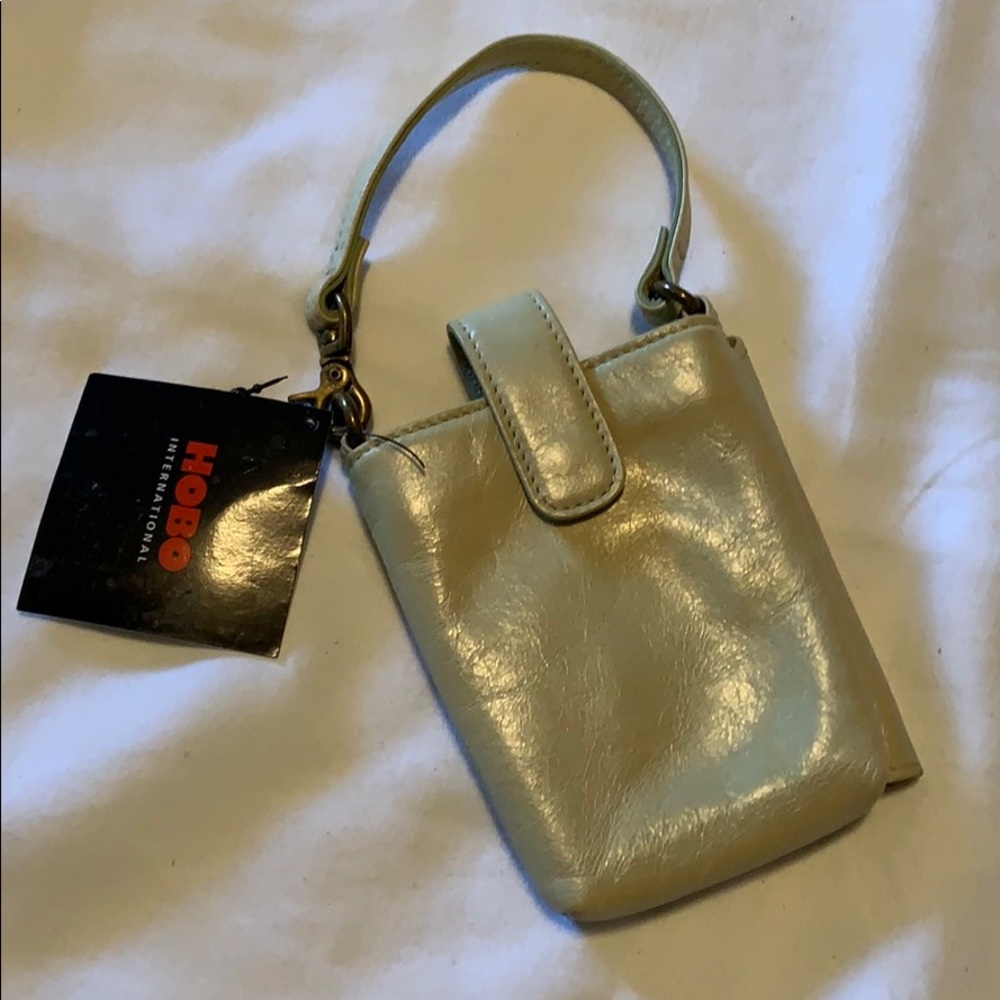 Hobo Wristlet / Lime Green